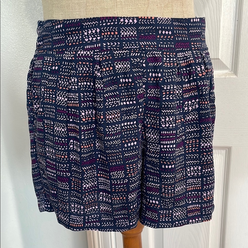 Mossimo geometric Patterned relaxed fit Shorts M navy blue purple